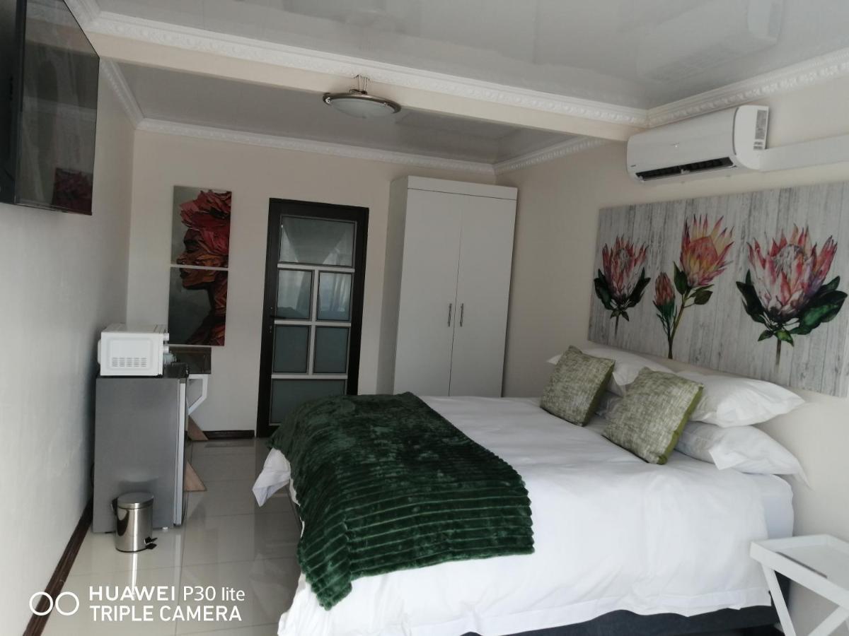 The Lapa Guesthose Bed & Breakfast Welkom Exterior photo